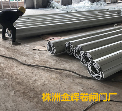 厂房工程卷闸门现场制作安装1-2